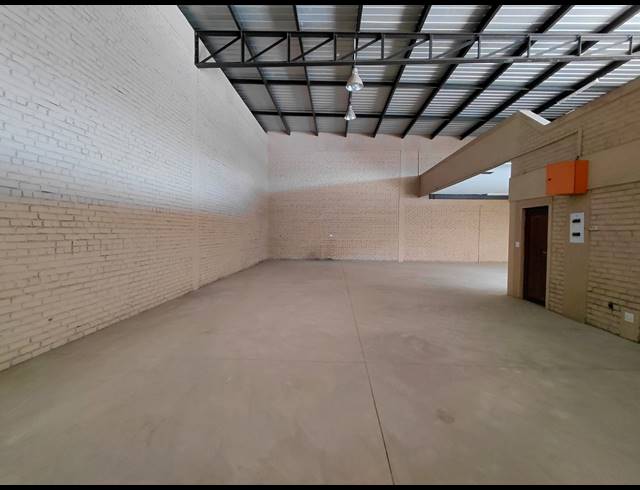 334M² WAREHOUSE TO LET IN POMONA